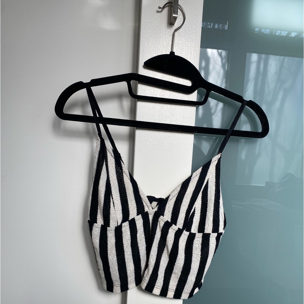 Very, very sexy crop top from Zara XS
